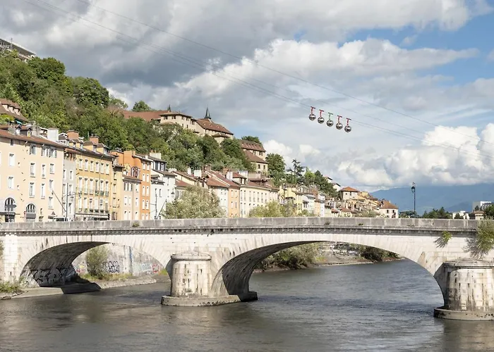 ~ Ecole D’architecture ~ Grand-place Appartement *