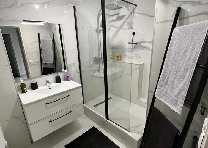 ~ Ecole D’architecture ~ Grand-place Grenoble